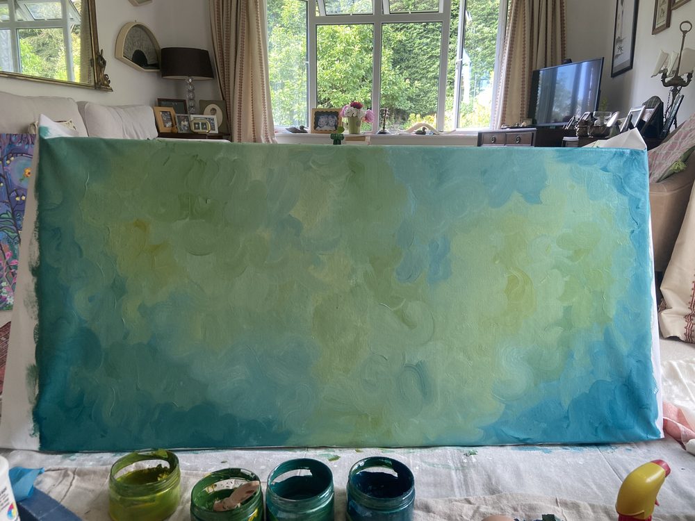 The base colours blended into a soft teal and yellow glow